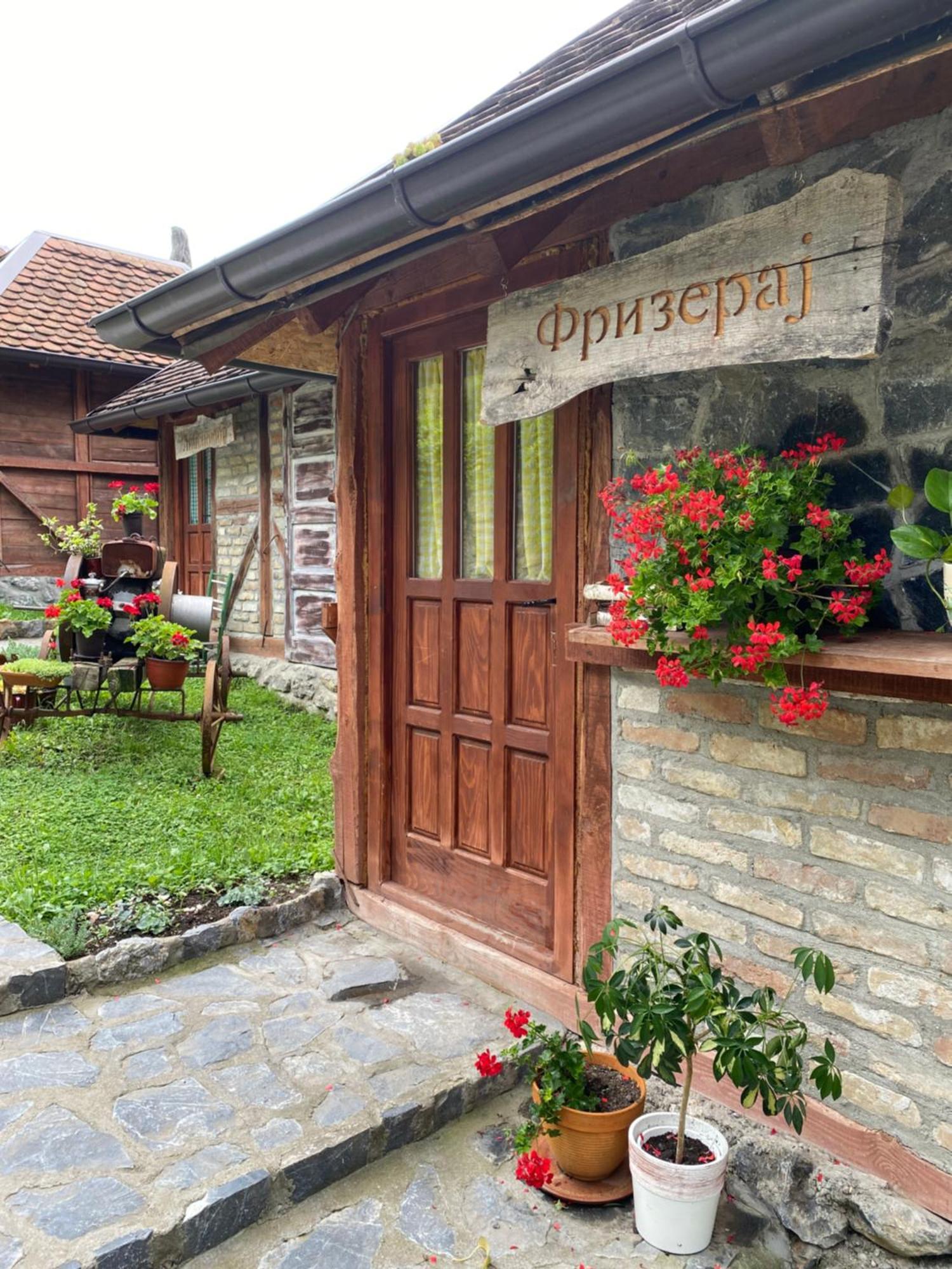 Konak Dobri Potok Krupanj Экстерьер фото
